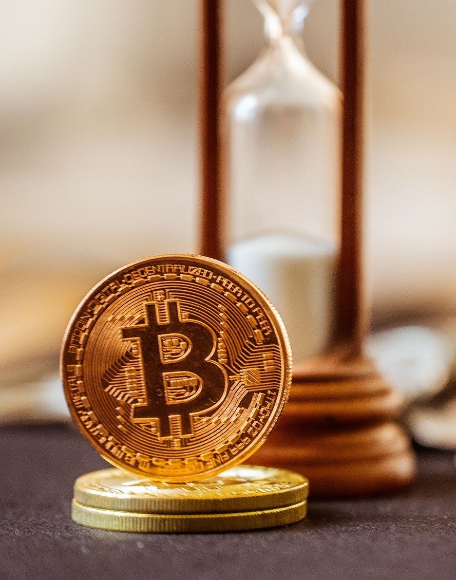 Cryptocurrency trading image